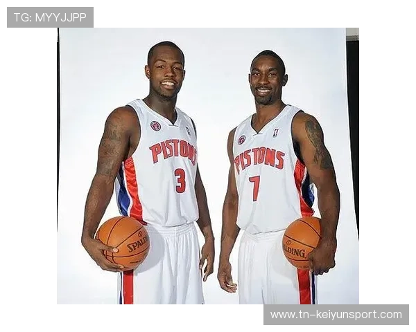 活塞年轻班底平均22岁！翻版雷霆雏形呼之欲出