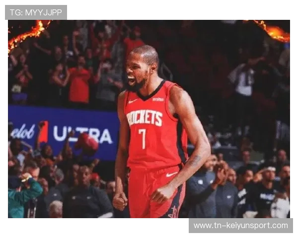 火箭五连胜，杜兰特虽低迷，但队友出色表现补位，杜兰特在火箭打过球吗